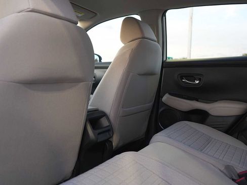 New 2026 Honda HR-V LX image 12