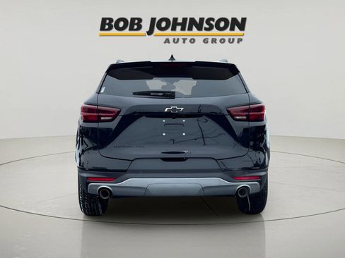 New 2025 Chevrolet Blazer LT w/ Midnight/Sport Edition image 6