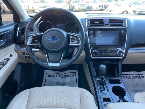 Used 2018 Subaru Outback 2.5i Limited AWD/4WD image 16