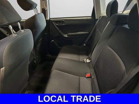 Used 2018 Subaru Forester 2.5i w/ Alloy Wheel Package image 10