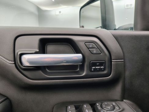 Used 2022 Chevrolet Silverado 3500 High Country w/ Technology Package image 24