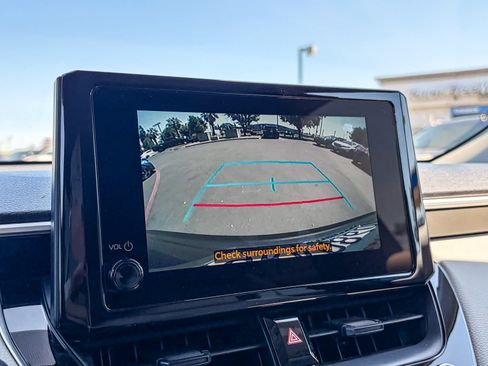 Used 2024 Toyota Corolla Cross L FWD image 20