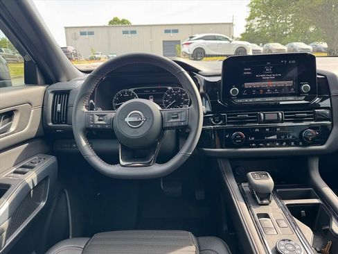 Certified 2025 Nissan Pathfinder Rock Creek AWD/4WD image 14