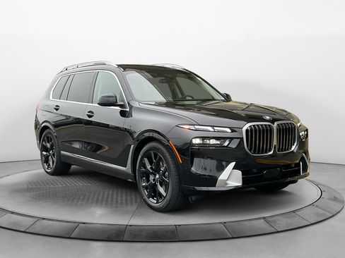 New 2026 BMW X7 xDrive40i image 1