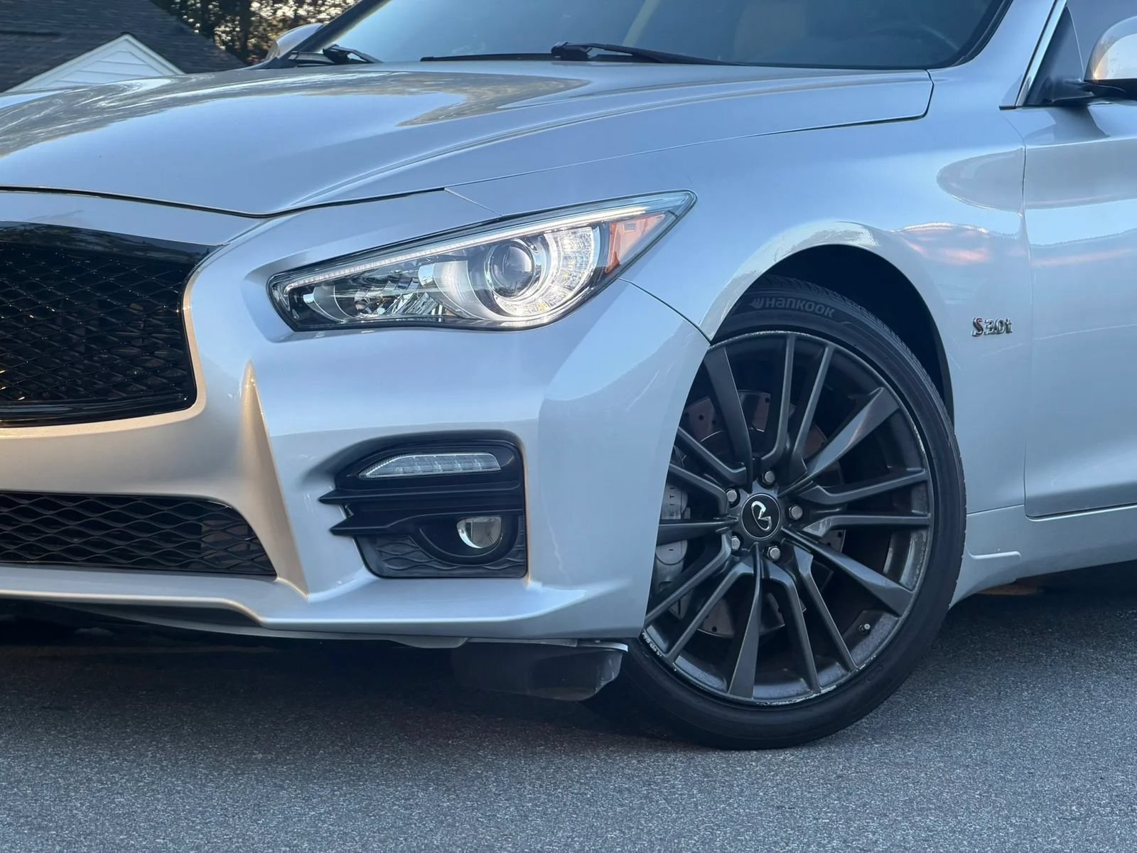 Used 2016 INFINITI Q50 Red Sport 400 AWD/4WD image 3