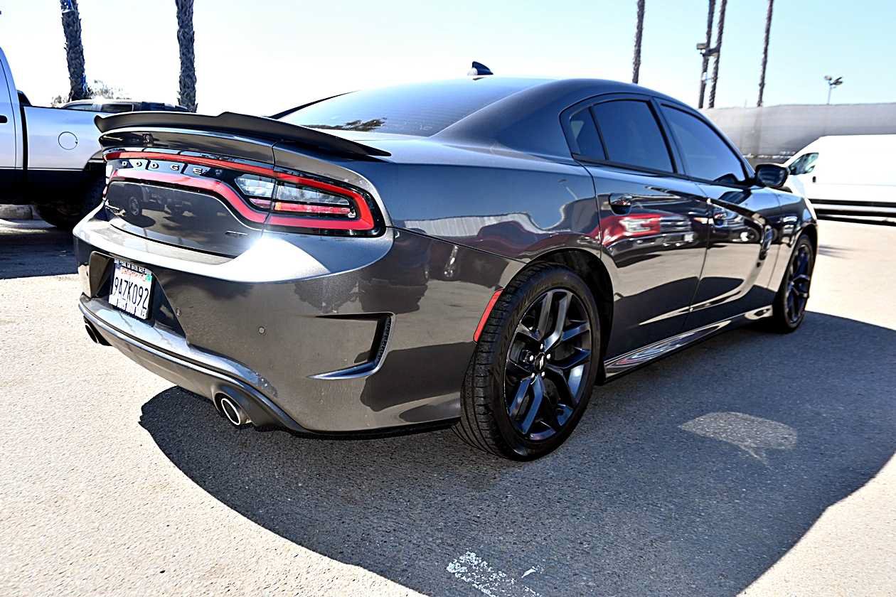 Used 2019 Dodge Charger GT RWD image 7