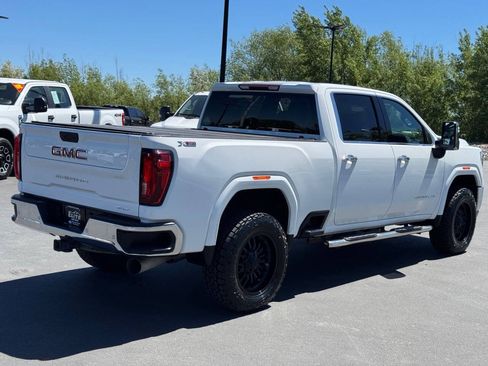 Used 2020 GMC Sierra 2500 SLT w/ Driver Alert Package I AWD/4WD image 9