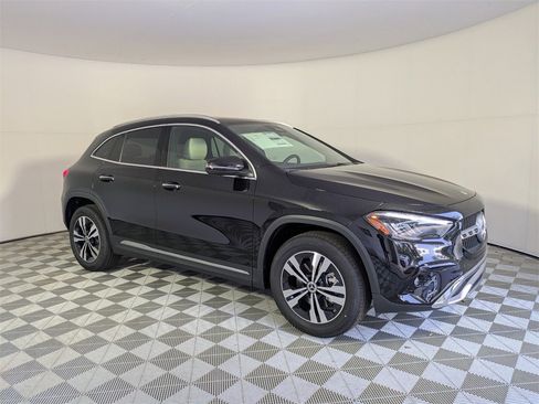 New 2026 Mercedes-Benz GLA 250 4MATIC image 1