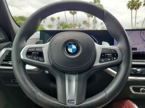 Used 2024 BMW X6 xDrive40i w/ Executive Package AWD/4WD image 31