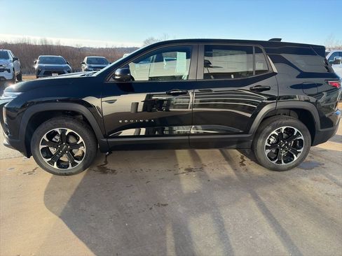 Certified 2026 Chevrolet Equinox LT w/ Convenience Package II FWD image 4