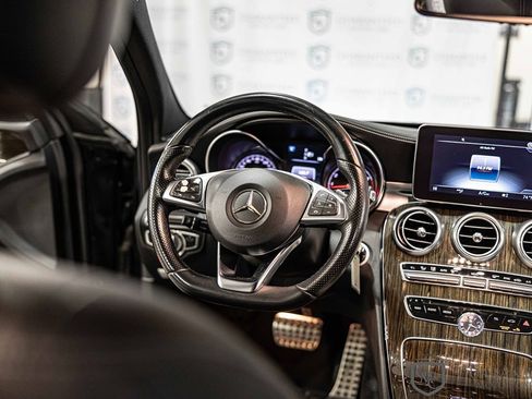 Used 2015 Mercedes-Benz C 400 4MATIC image 34