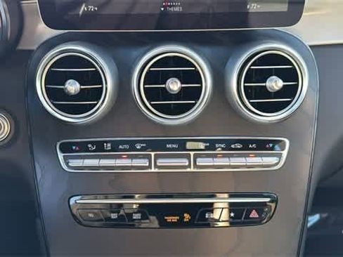 Certified 2022 Mercedes-Benz GLC 300 4MATIC image 22