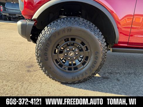 New 2026 Ford Bronco Badlands w/ Sasquatch Package AWD/4WD image 29