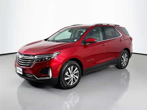 Used 2024 Chevrolet Equinox Premier image 4