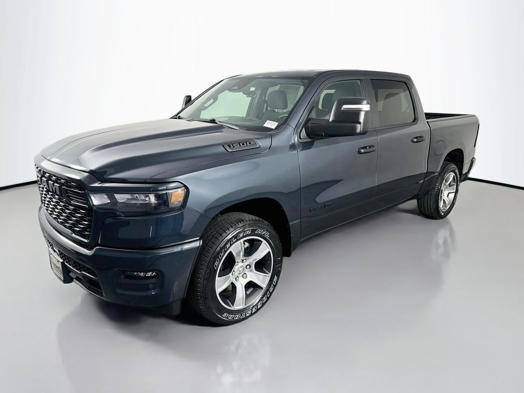 New 2026 RAM 1500 Express AWD/4WD image 3