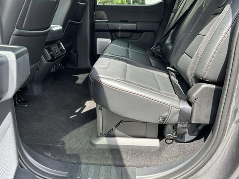 Used 2025 Ford F150 Raptor AWD/4WD image 11