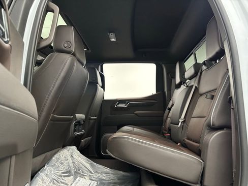 New 2026 GMC Sierra 1500 Denali w/ Denali Reserve Package image 42