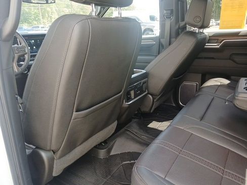 Used 2022 Chevrolet Silverado 1500 High Country w/ High Country Premium Package image 29