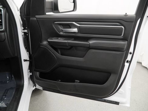 Used 2025 RAM 1500 Big Horn AWD/4WD image 44
