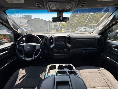 Used 2020 Chevrolet Silverado 1500 Custom w/ Custom Value Package image 13