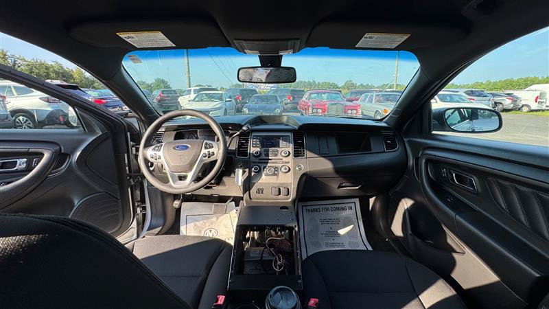 Used 2015 Ford Taurus Police Interceptor AWD image 39