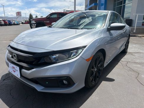 Used 2019 Honda Civic Sport image 4