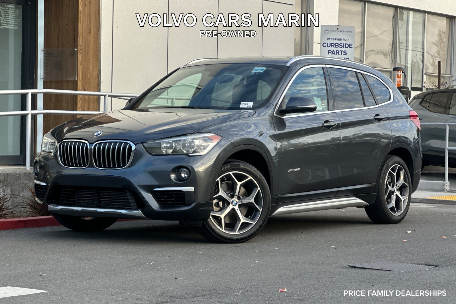 Used 2018 BMW X1 xDrive28i AWD/4WD image 1
