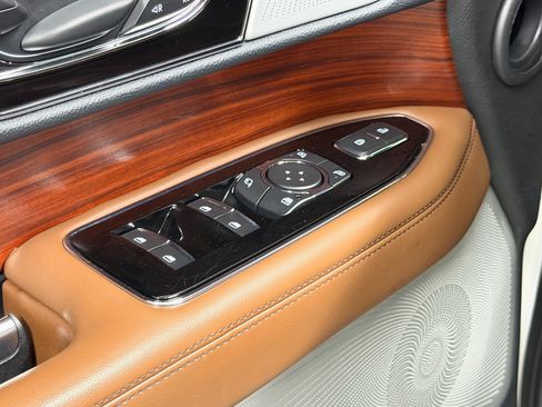 Used 2023 Lincoln Navigator Reserve AWD/4WD image 26