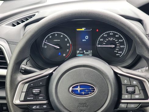 Used 2023 Subaru Forester AWD/4WD image 11