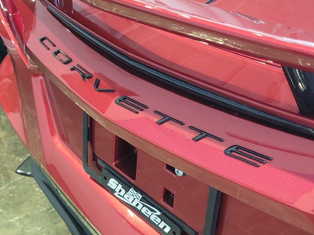 Used 2025 Chevrolet Corvette Stingray Premium Cpe w/ Z51 Performance Package RWD image 33
