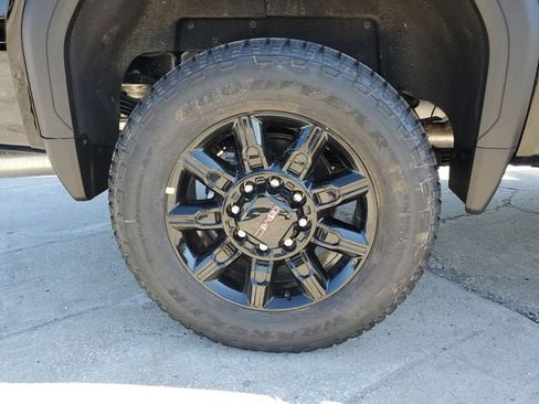 New 2026 GMC Sierra 3500 AT4 w/ AT4 Premium Plus Package AWD/4WD image 6