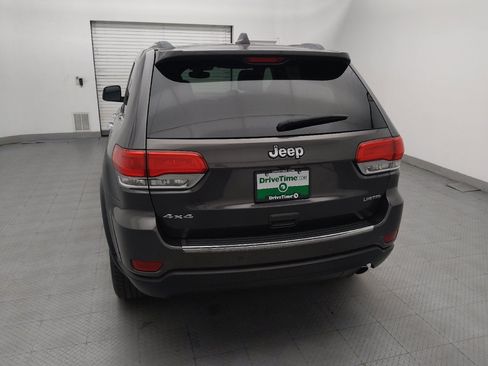 Used 2017 Jeep Grand Cherokee Limited AWD/4WD image 6