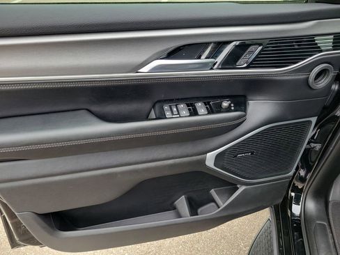 New 2026 Jeep Grand Wagoneer 4WD image 23