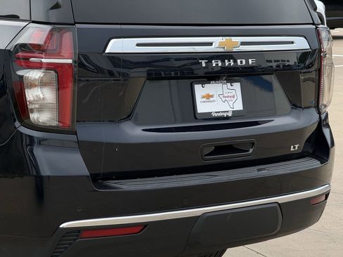 Used 2022 Chevrolet Tahoe LT w/ Luxury Package image 6