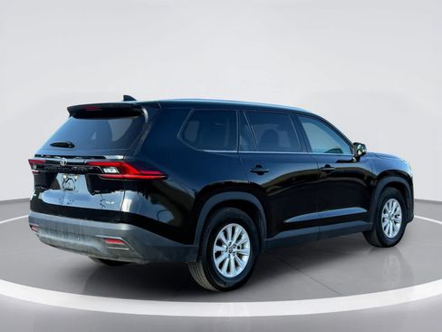 Used 2025 Toyota Grand Highlander AWD image 6