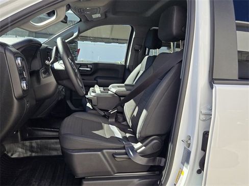 Used 2024 GMC Sierra 2500 Pro image 13