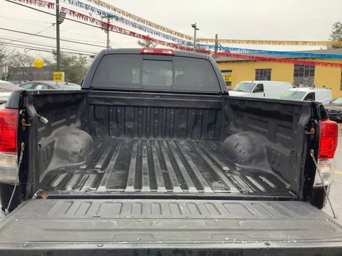 Used 2012 Toyota Tundra 4x4 Double Cab image 13