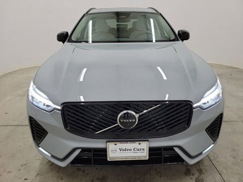 New 2026 Volvo XC60 B5 Ultra w/ Protection Package Premier image 2