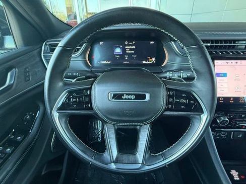 Used 2022 Jeep Grand Cherokee L Overland image 25