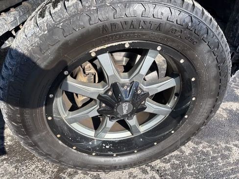 Used 2018 Ford F150 XLT image 17