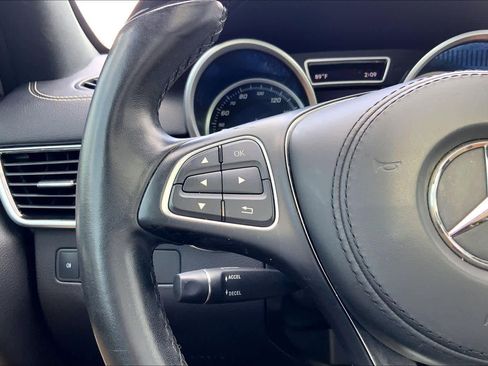 Used 2017 Mercedes-Benz GLS 450 4MATIC image 24