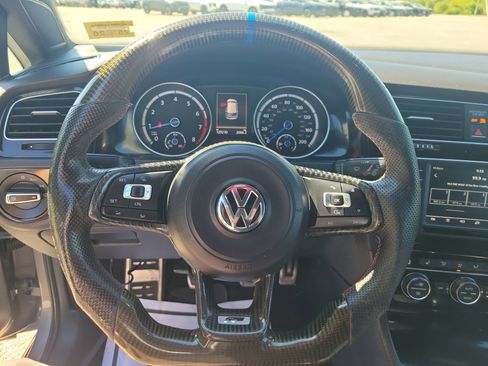 Used 2016 Volkswagen Golf R 4-Door AWD/4WD image 20