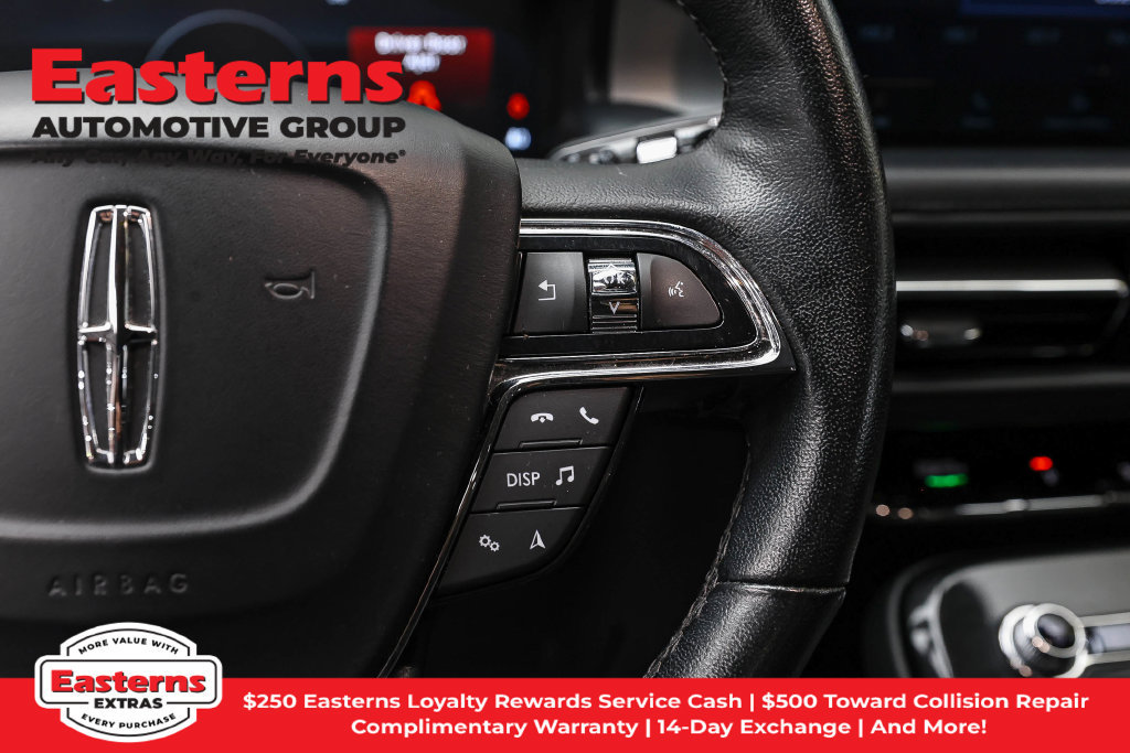 Used 2023 Lincoln Nautilus AWD image 16