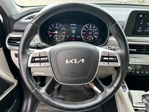 Used 2022 Kia Telluride SX w/ SX Prestige Package AWD/4WD image 39