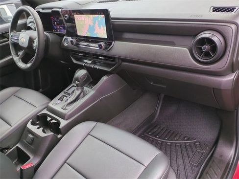 Certified 2024 Chevrolet Colorado W/T image 28