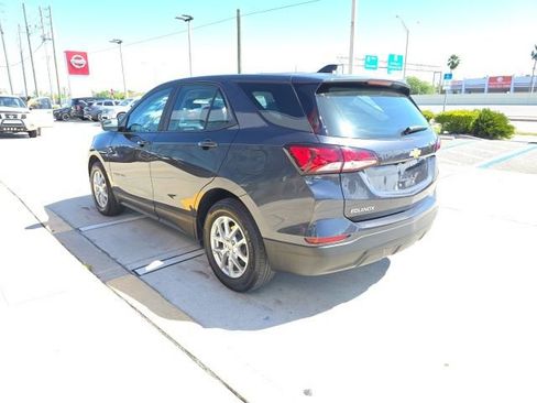 Used 2022 Chevrolet Equinox LS FWD image 6