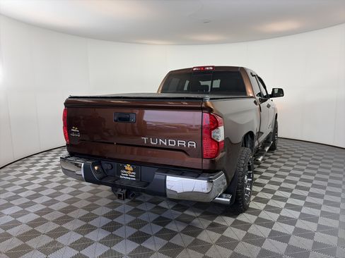 Used 2017 Toyota Tundra SR5 image 10