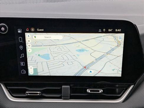 New 2026 Chevrolet Equinox LT image 13