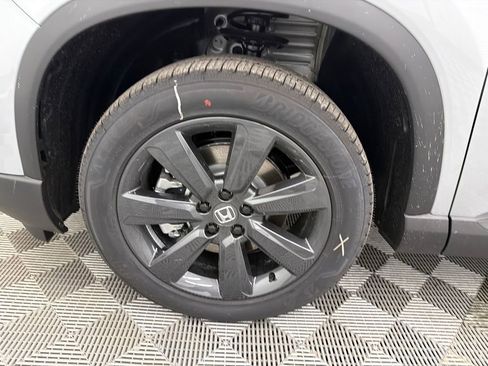 New 2026 Honda Pilot Sport image 12