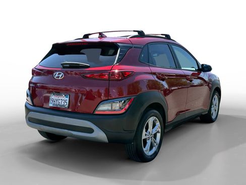 Used 2023 Hyundai Kona SEL FWD image 5